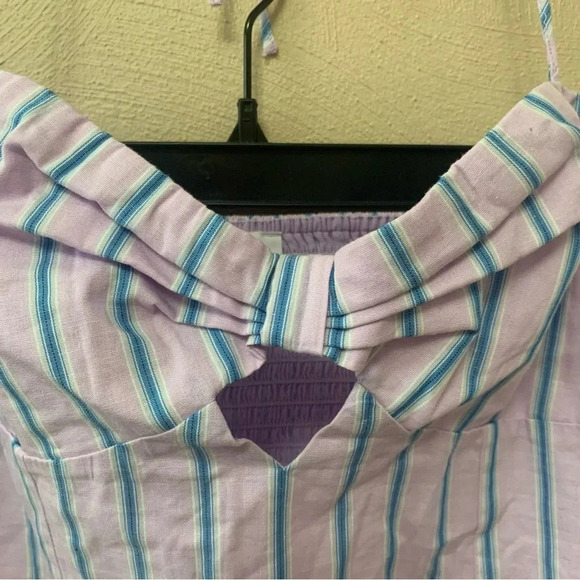 Superdown Cropped Halter Top Size small NWT - Picture 2 of 9